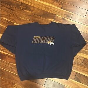 Vintage Denver Broncos Navy Champion Women’s Crewneck